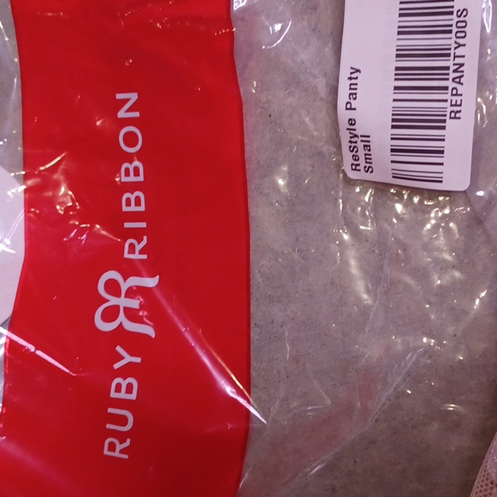 Ruby Ribbon Lace High-Waisted Panty - Picture 3 of 3